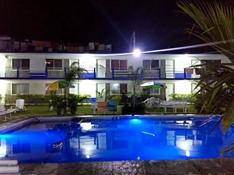 Hotel Playa Krystal