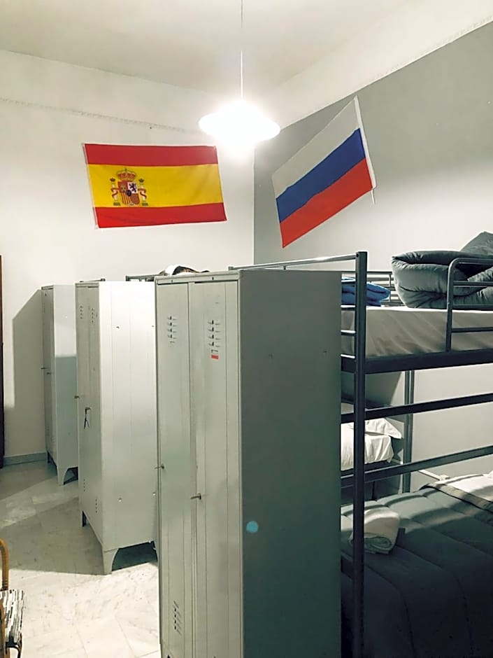 Dama HostelBB
