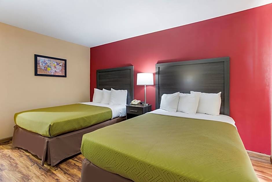 Econo Lodge Painted Post