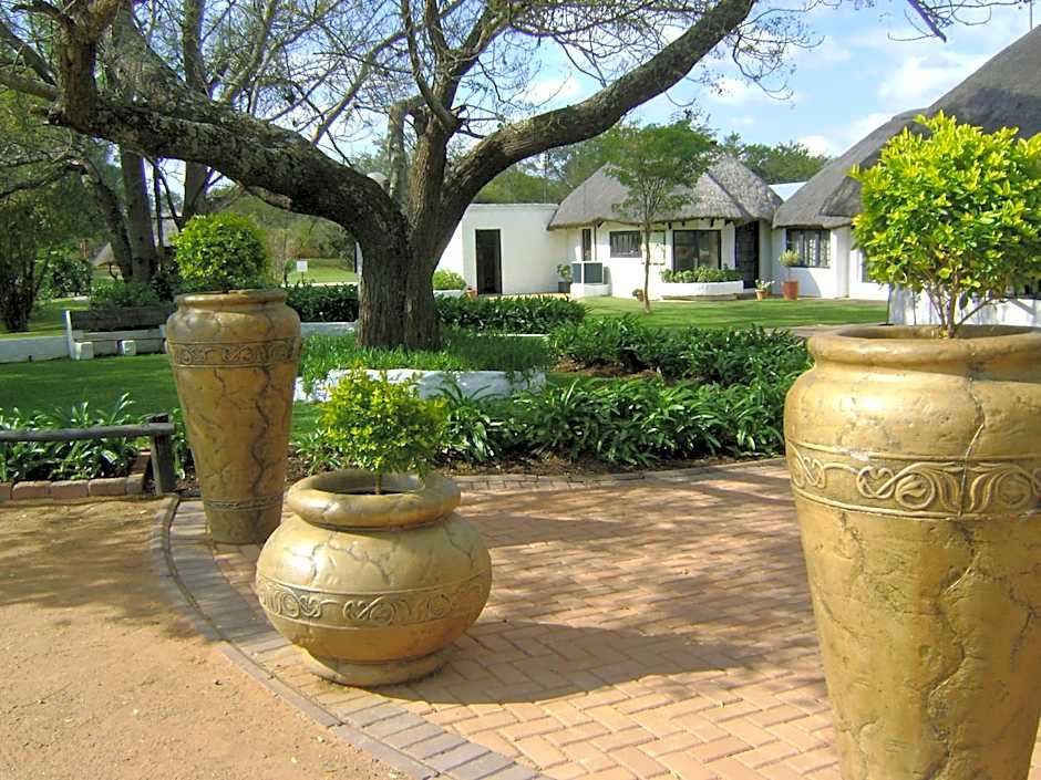 Lalapanzi Hotel & Conference Centre