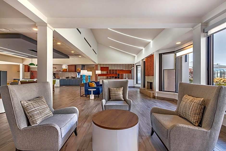 Comfort Inn & Suites Arlington Heights - Buffalo Grove