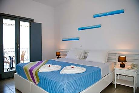 Superior Double Room with Caldera View