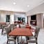 Ramada by Wyndham Minneapolis Golden Valley