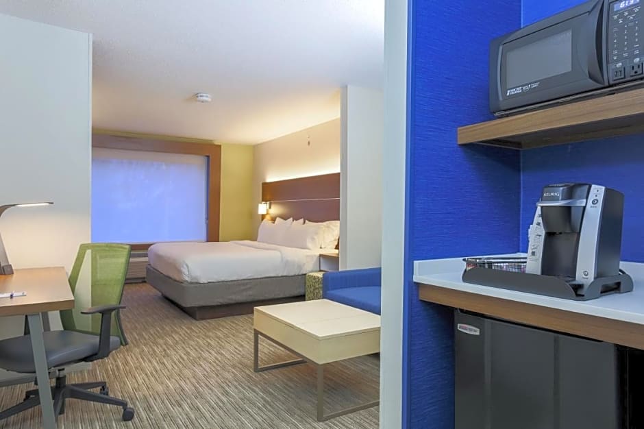 Holiday Inn Express Irondequoit By IHG