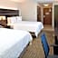 Holiday Inn Express & Suites Pueblo By IHG
