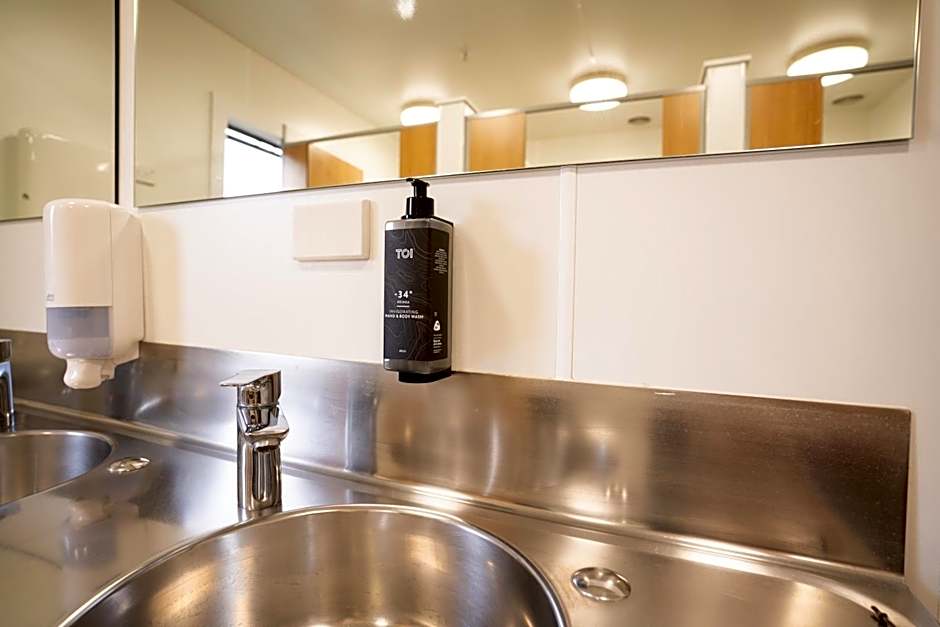 Haka House Hostel Aoraki Mt Cook