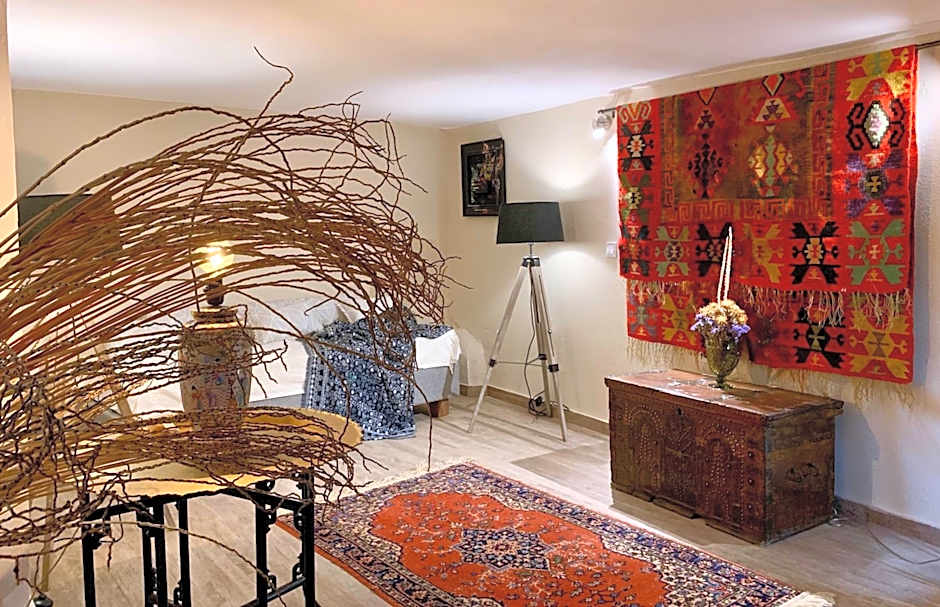 Villa Vager Mani Hotel