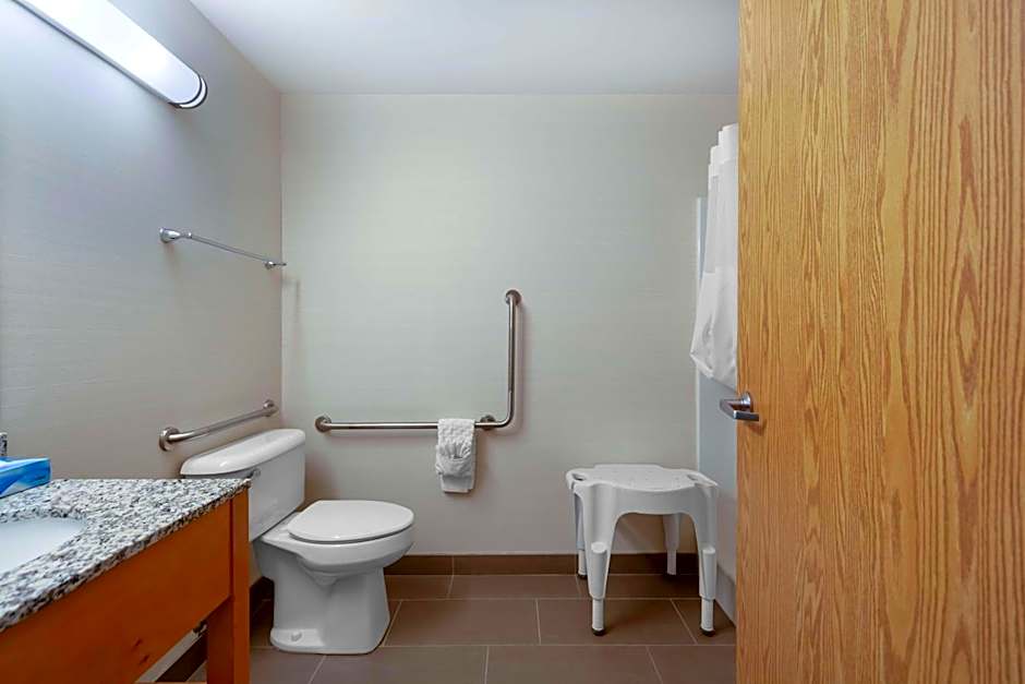 Best Western Grande Prairie Hotel And Suites