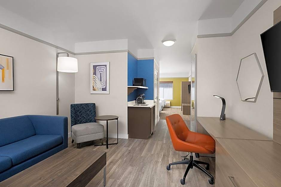 Holiday Inn Express Hotel & Suites San Dimas By IHG