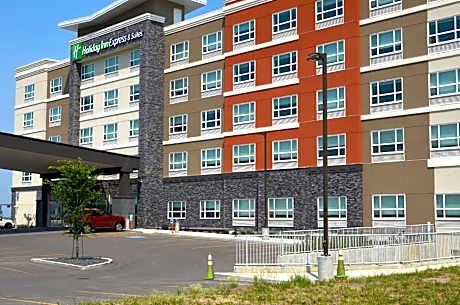 Holiday Inn Express & Suites - Edmonton SW  Windermere By IHG