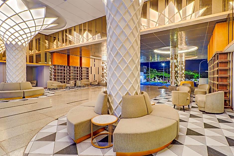 Sunday Hotel Arshika Sunset Road