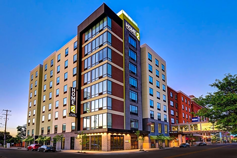 Home2 Suites by Hilton Kalamazoo Downtown, MI