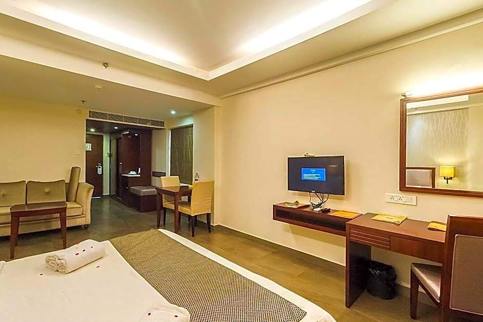 Paravoor Galaxy Hotel