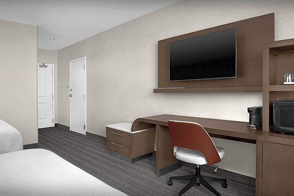 Courtyard by Marriott Richmond Downtown