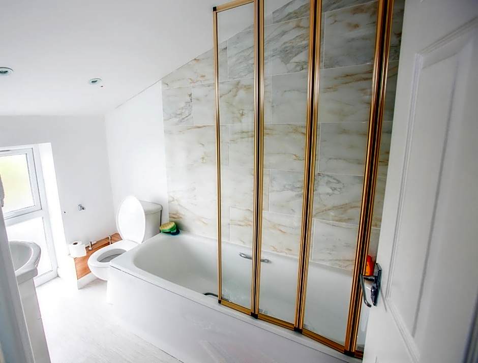 The Brown Horse Hotel