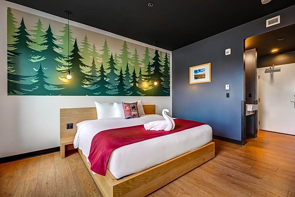 Raven Inn Whitehorse