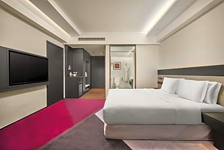 Premium King Room - Lounge Access/High Floor