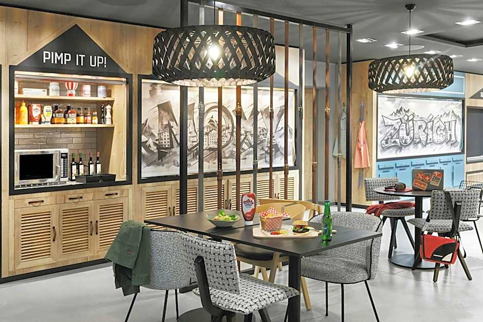 Moxy Zurich
