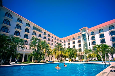 Hotel Caracol Plaza