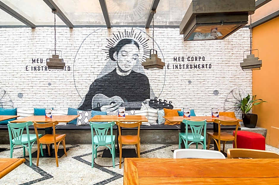 Selina Lapa Rio de Janeiro