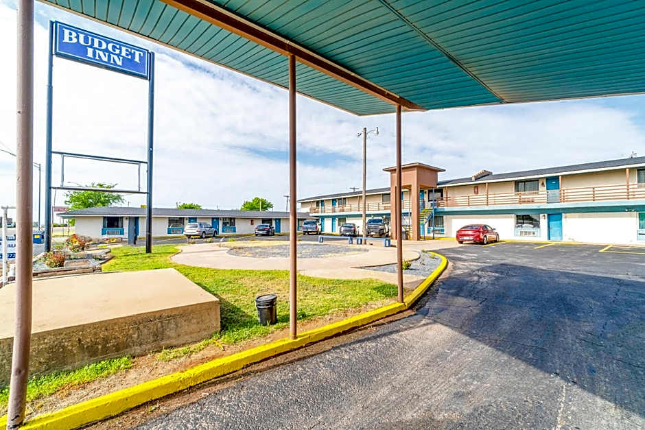 Budget Inn by OYO Frederick US-183