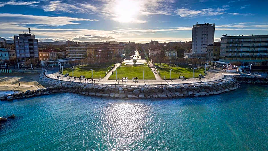 Amadei Hotel Promenade