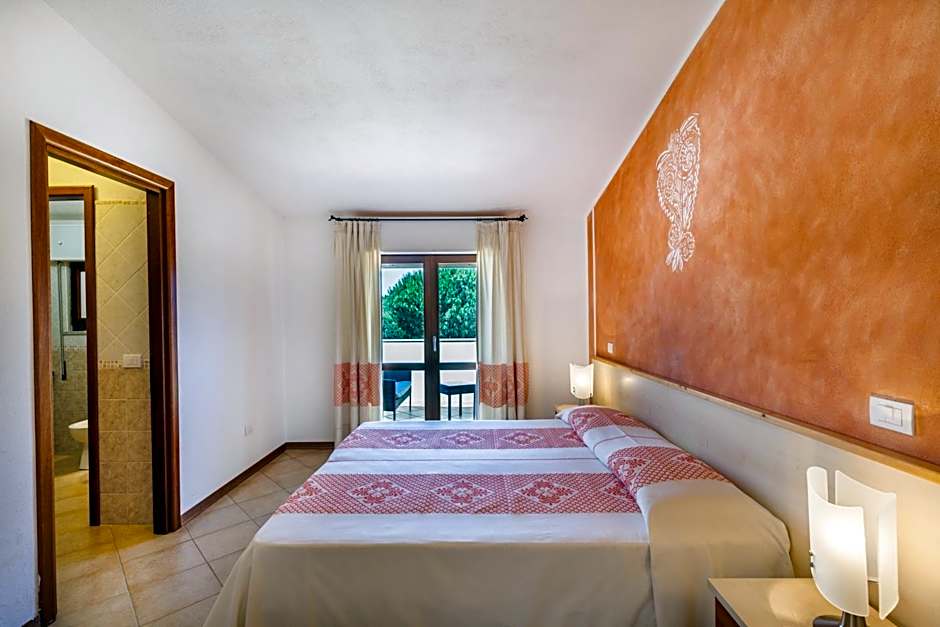 Photo 1 of 9 of Classic 1 Double Bed or 2 Beds, Terrace