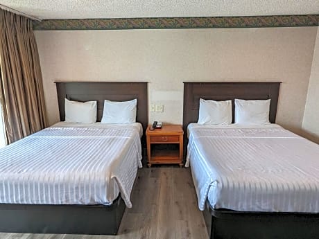 Two Queen Bed Room Exterior
