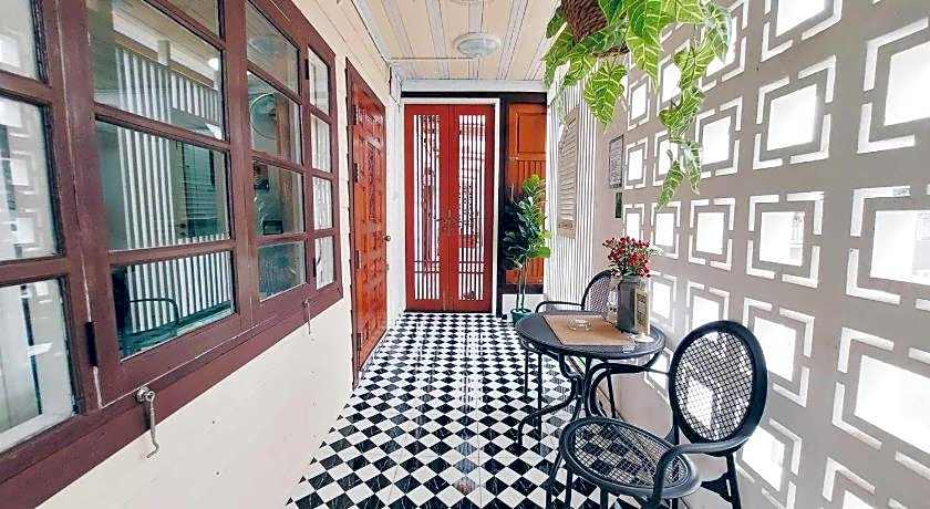 Green Riverside Homestay