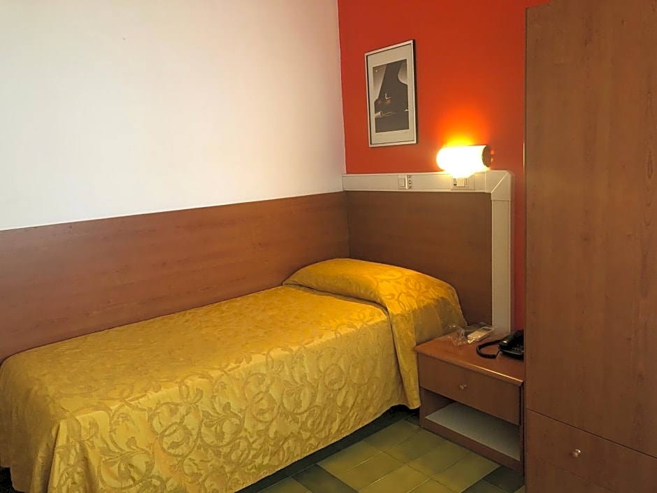 Hotel Eden
