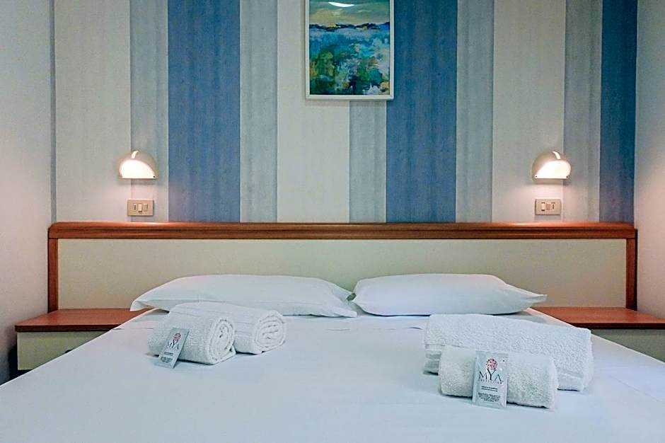 Hotel Blue Ribbon