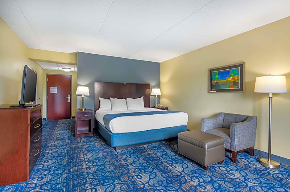 Best Western Plus Waynesboro Inn & Suites Conference Center