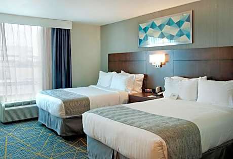 Standard Room with Two Queen Beds