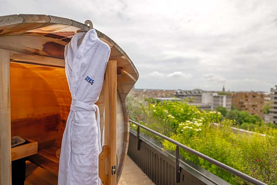 FirstName Bordeaux by Hyatt