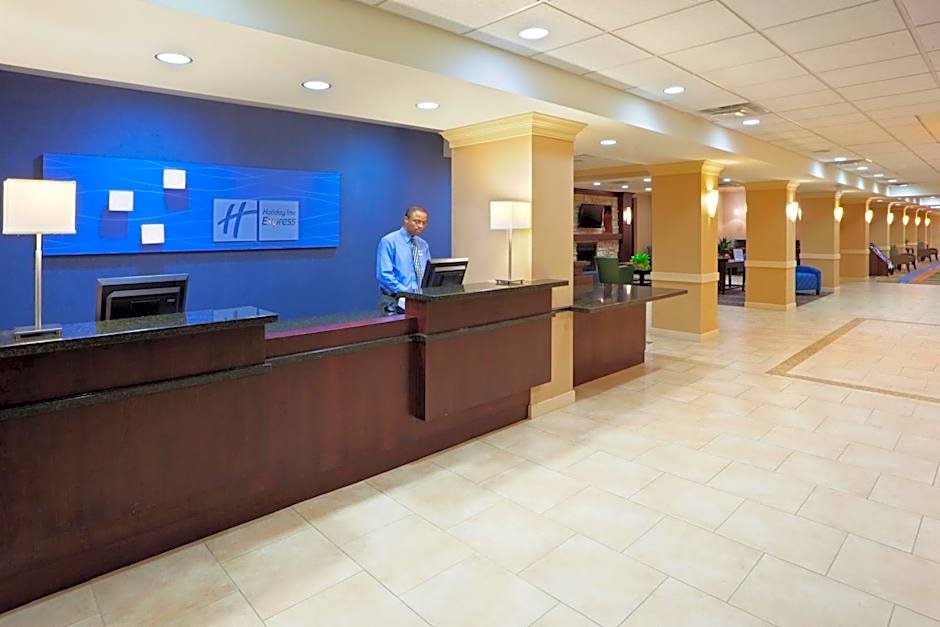 Holiday Inn Express Washington DC SW - Springfield By IHG