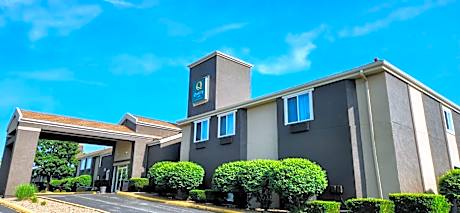 Quality Inn Brunswick Cleveland South