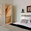 B&B Alphabet - Luxury Guesthouse and Art Gallery