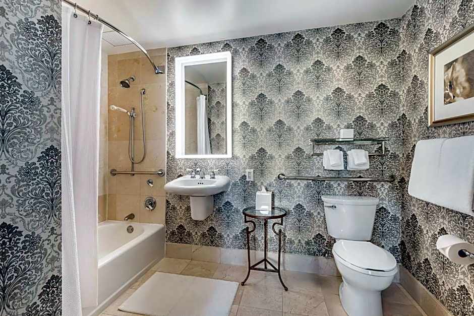 Omni Shoreham Hotel