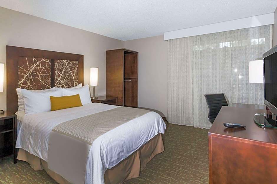 Wyndham Garden Fresno Yosemite Airport