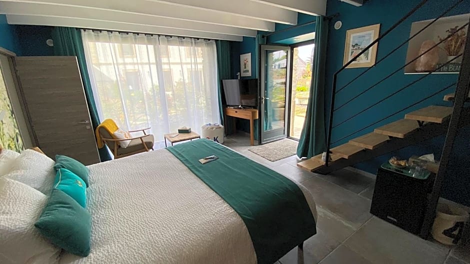 L¿ARDOISIÈRE, maison d¿hôtes et d¿amis