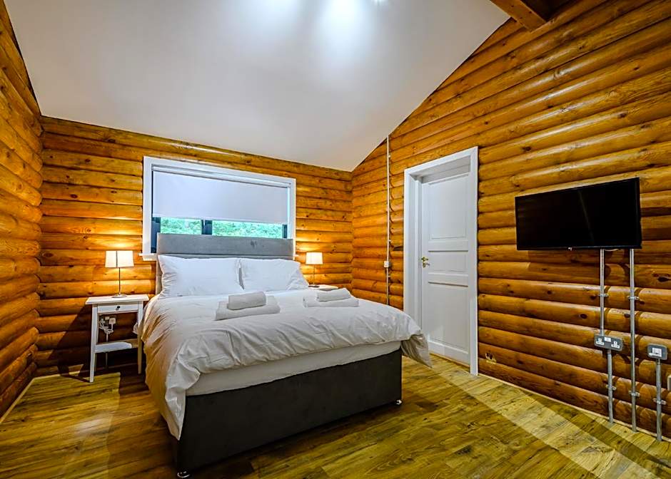 Gadgirth Estate Lodges