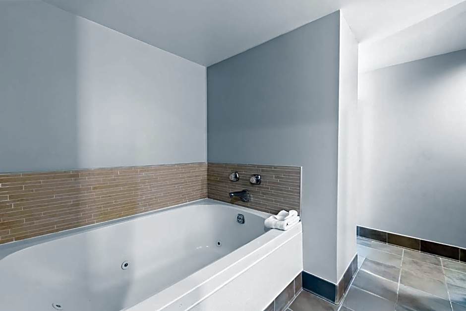 Holiday Inn Express Nashville-Hendersonville By IHG