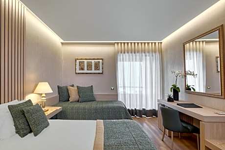 Executive Triple Room