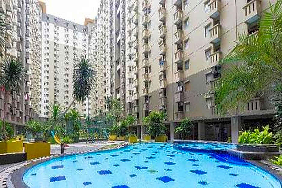 OYO 93545 Gateway Cicadas Apartment By Barbie Homestay