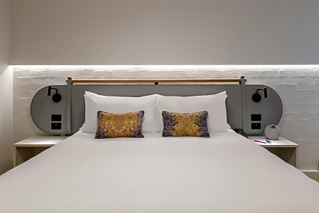 King Central Nonsmoking