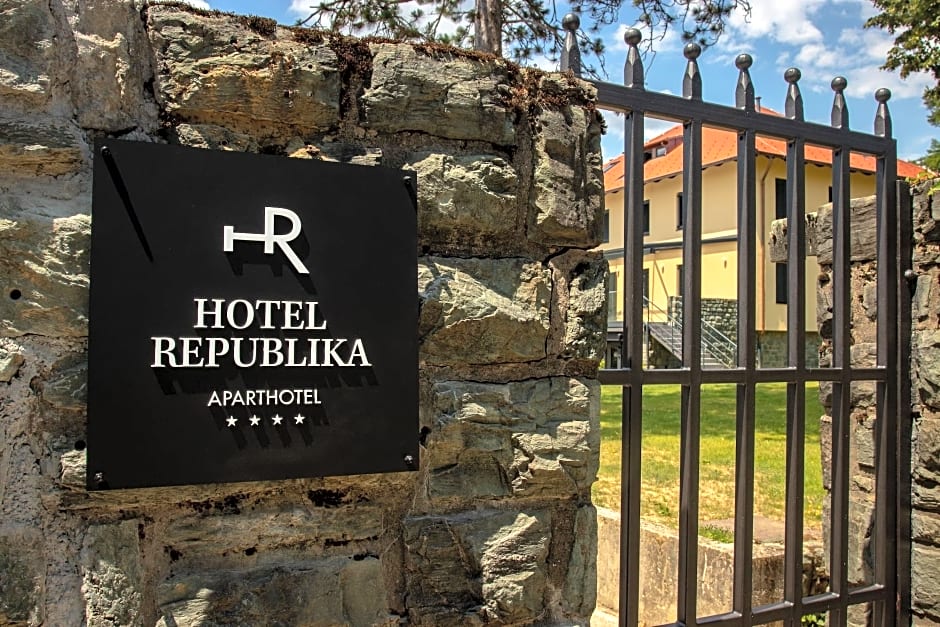 Hotel Republika