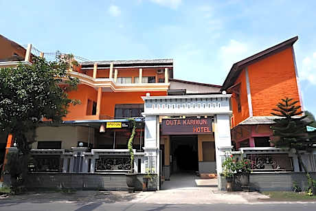 SPOT ON 2629 Duta Karimun