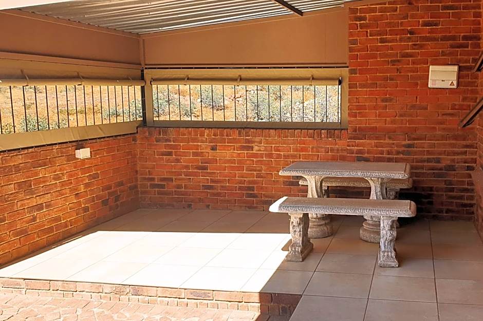 Crystal Rose Lodge & Spa