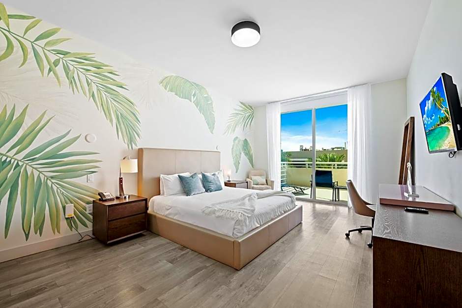 Hollywood Studios Condo Costa