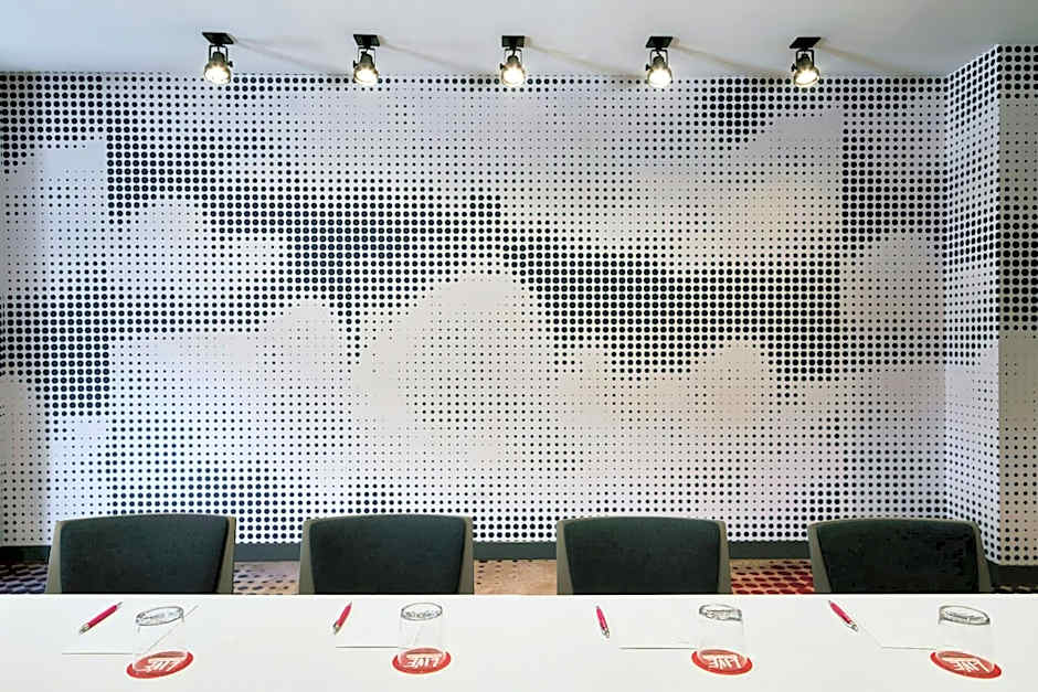 Aloft San Francisco Airport